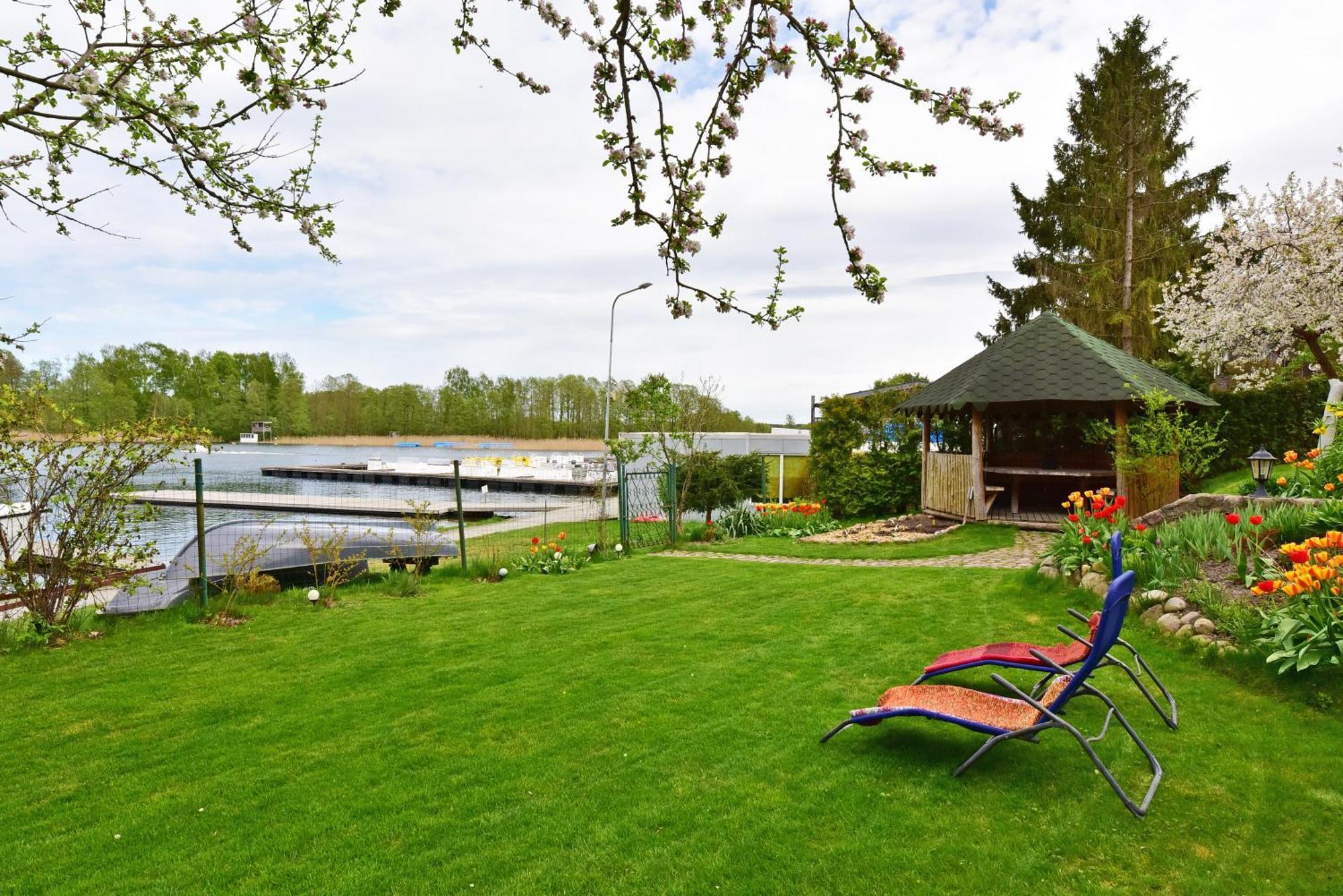 Augutes Zurlienes Apartamentai Trakai Eksteriør billede